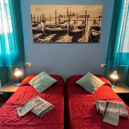 Tintoretto 1 Con Terrazza Sopra Il Tetto, 3 Bagni, 3 Grandi Camere Da Letto, Super Nuovo-2